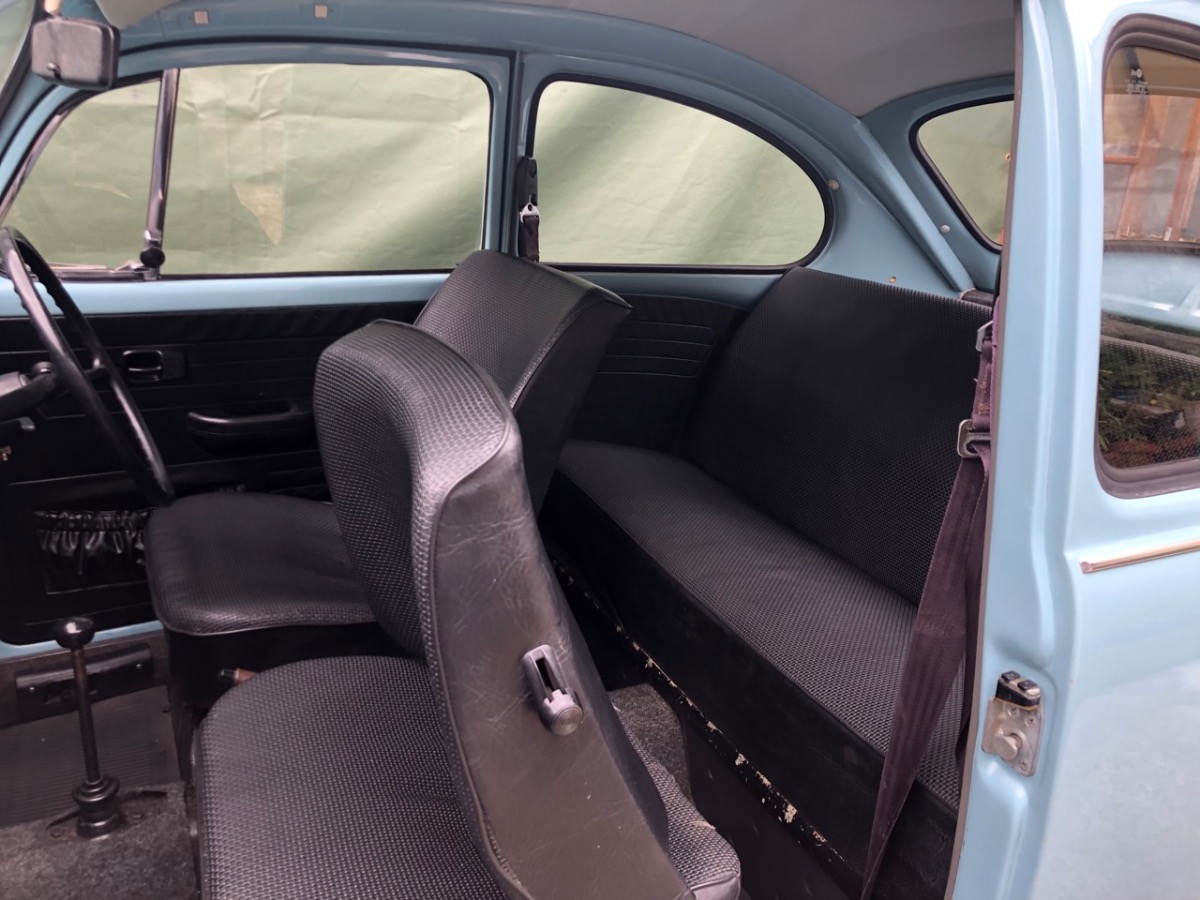 1972 Volkswagen Beetle Image 9